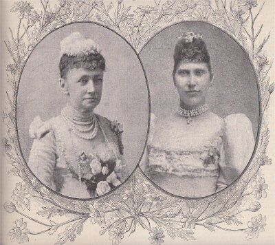 Dronning Louise og kronprinsesse Louise. Kvindeudstillingens Protektor og Ærespræsident.